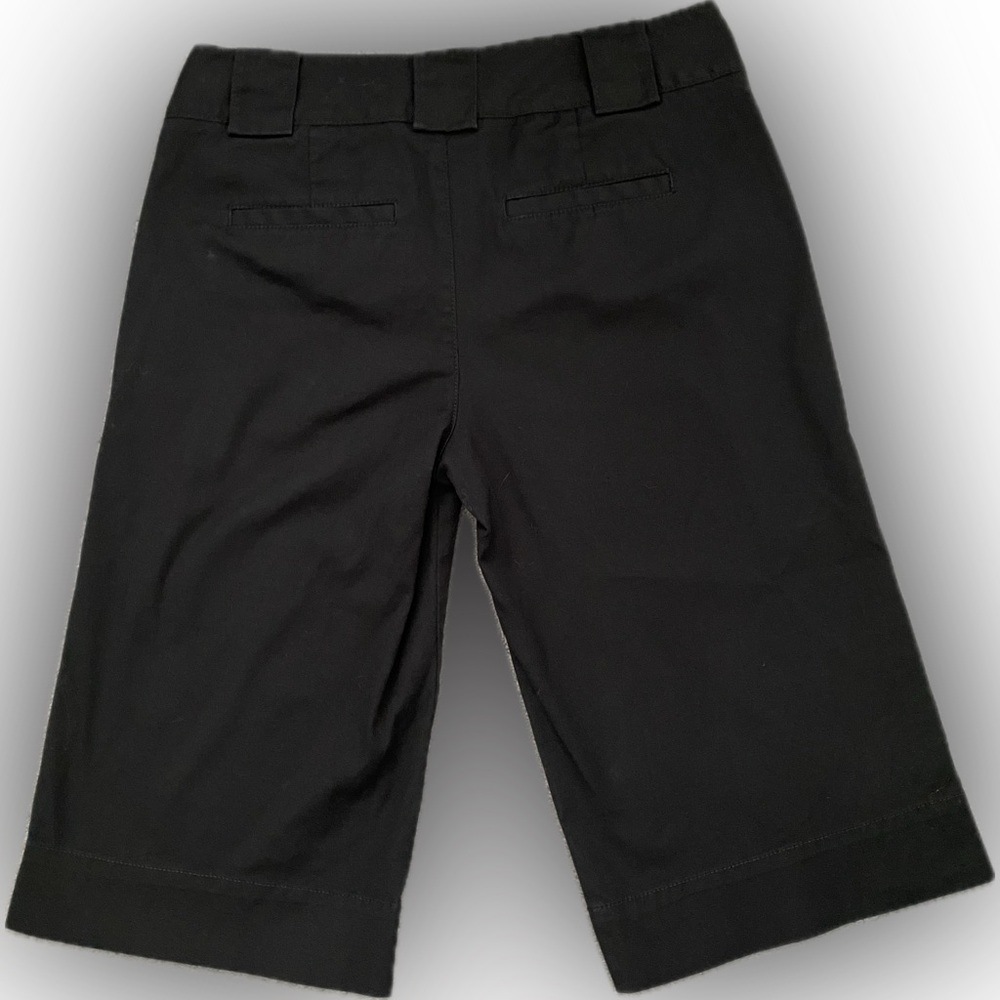 Banana Republic Bermuda Shorts Capris - Size 12 - EUC - Picture 2 of 5